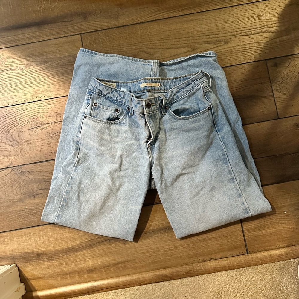 Levi's Relaxed Blue Jeans Timeless Style